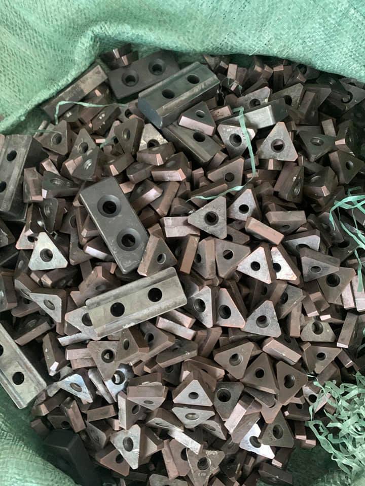 Thu mua dao phay chíp tiện cnc tận nhà